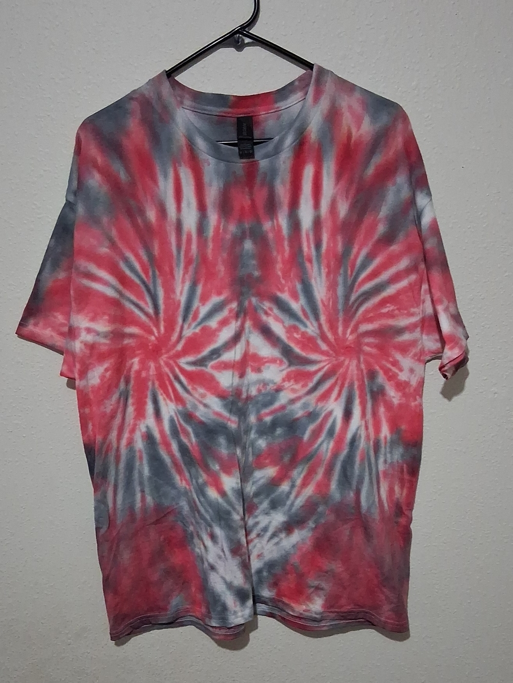 Unisex Tie-Dye Short Sleeve Tee - Red & Gray